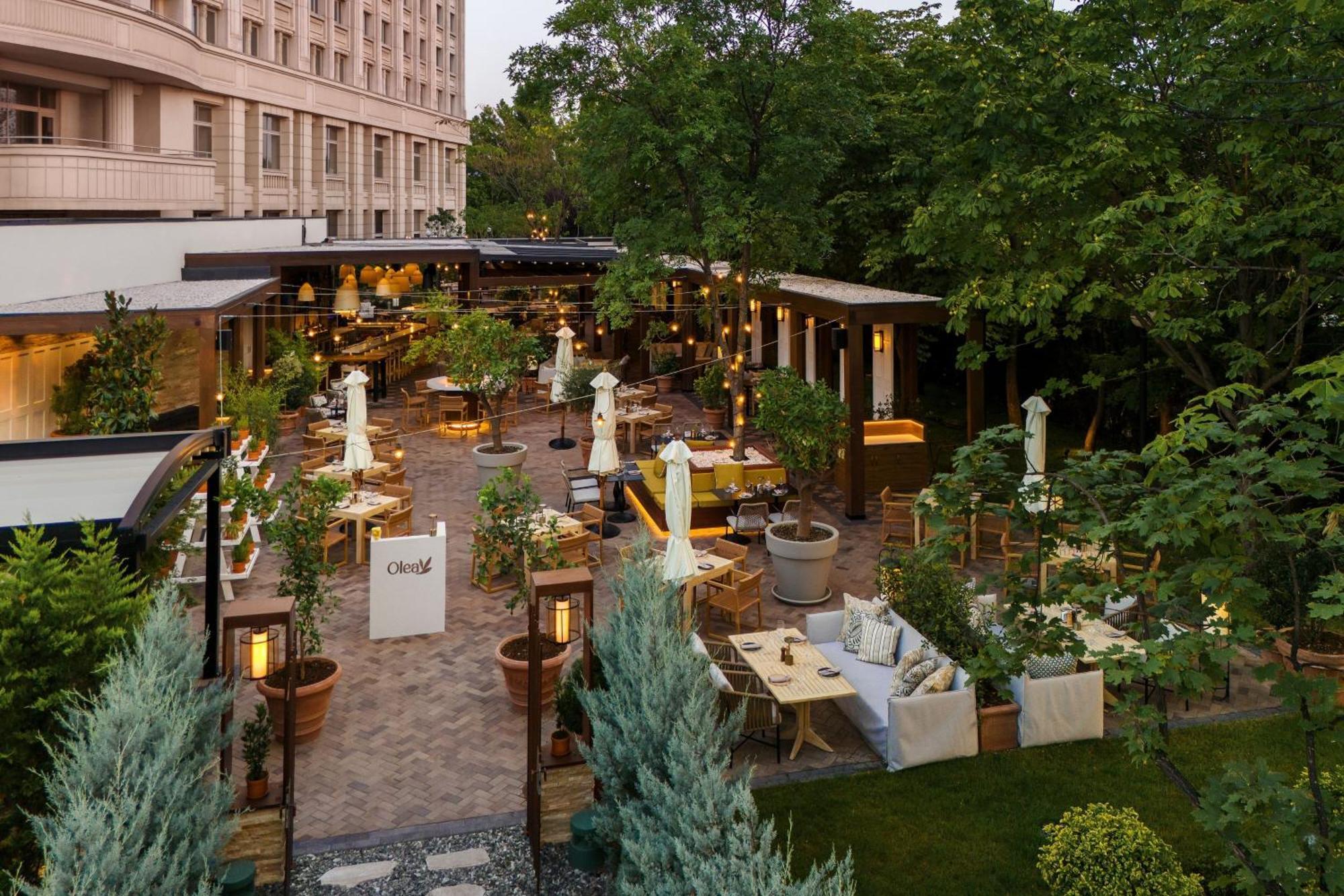 Jw Marriott Bucharest Grand Hotel Exterior photo